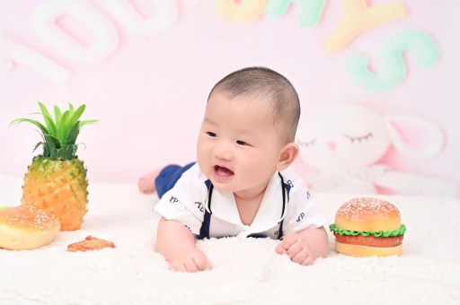 锡林郭勒盟宝宝鼻子喷奶急救处理